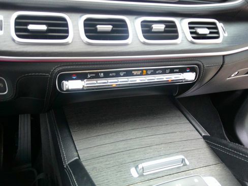 Used 2020 Mercedes-Benz GLE 350 4MATIC image 68