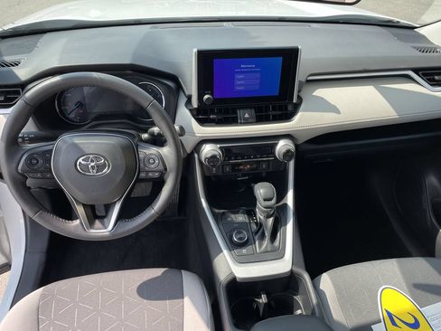 Certified 2025 Toyota RAV4 XLE w/ Weather Package AWD/4WD image 15