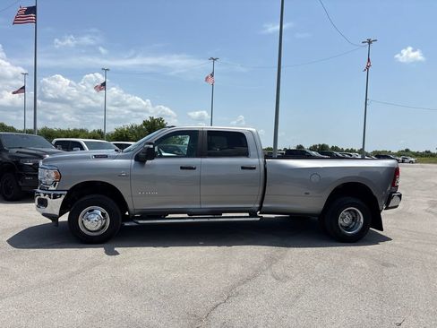 Used 2024 RAM 3500 Big Horn AWD/4WD image 43