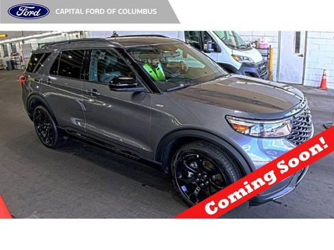 Used 2022 Ford Explorer ST-Line w/ Class IV Trailer Tow Package AWD/4WD image 1