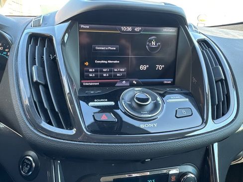 Used 2013 Ford Escape Titanium w/ Parking Technology Pkg image 22