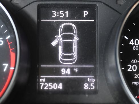 Used 2016 Volkswagen Passat 1.8T S image 15