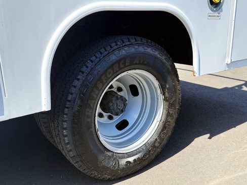 Used 2019 Ford F350 XLT AWD/4WD image 32