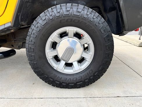 Used 2007 HUMMER H2 AWD/4WD image 7