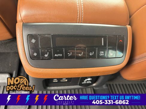 Used 2023 Nissan Pathfinder Platinum w/ Black Appearance Package FWD image 33