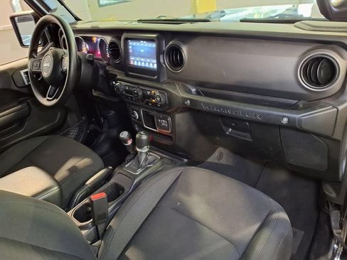 Used 2023 Jeep Wrangler Sport AWD/4WD image 29