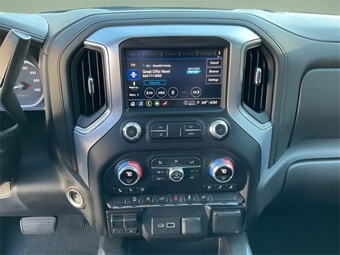 Used 2021 GMC Sierra 1500 SLT image 13