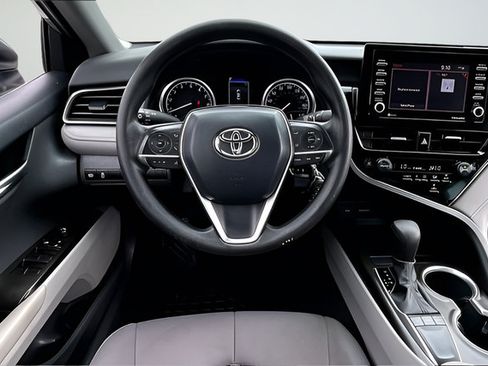 Used 2023 Toyota Camry LE FWD image 8