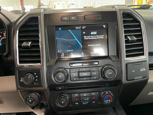 Used 2016 Ford F150 XLT w/ Equipment Group 302A Luxury AWD/4WD image 13