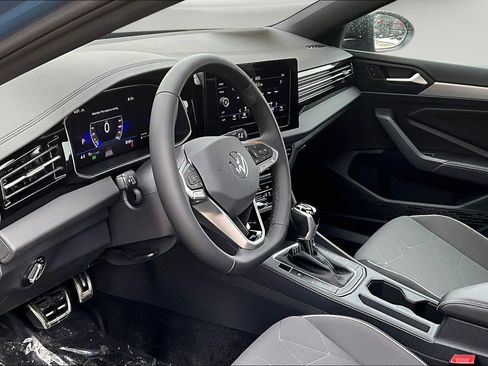 New 2026 Volkswagen Jetta Sport image 8