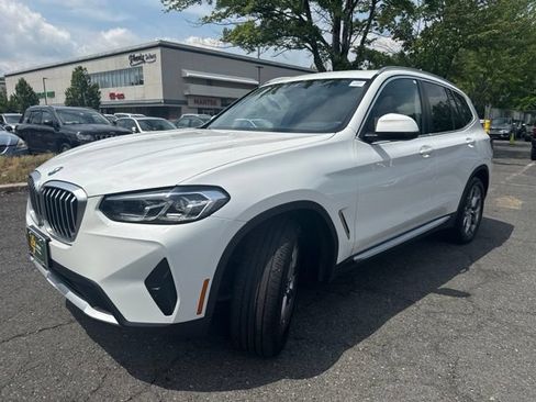 Used 2024 BMW X3 xDrive30i w/ Convenience Package w/ZPA AWD/4WD image 3