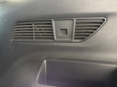 Used 2024 Ford Edge SEL image 26