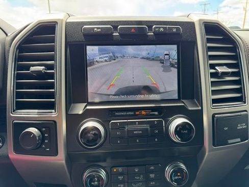 Used 2020 Ford F150 Platinum AWD/4WD image 31