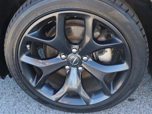 Used 2023 Chrysler 300 S image 8