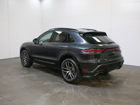 New 2026 Porsche Macan image 3