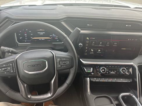 New 2026 GMC Sierra 2500 Denali Ultimate image 16