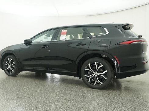 New 2025 Toyota Crown Signia image 20