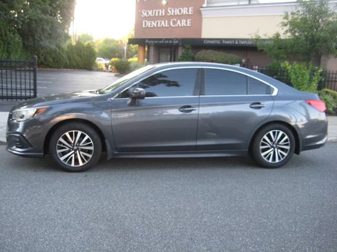 Used 2019 Subaru Legacy 2.5i Premium AWD/4WD image 7