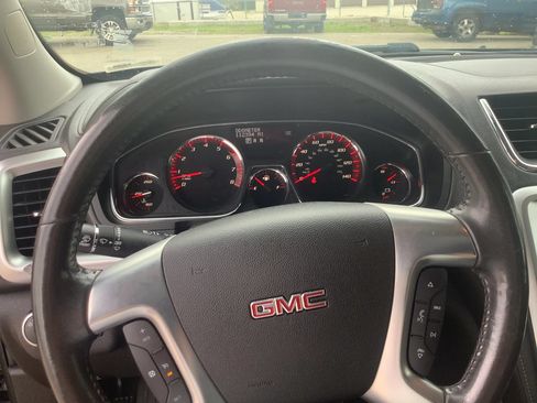 Used 2015 GMC Acadia SLE AWD/4WD image 28