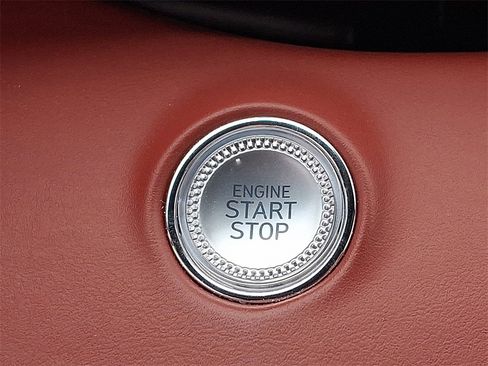 Used 2023 Genesis GV70 2.5T w/ Sport Prestige Package image 25