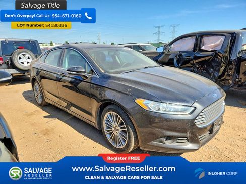 Used 2014 Ford Fusion SE w/ Equipment Group 202A FWD image 5