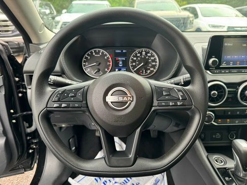 Used 2025 Nissan Sentra S FWD image 5