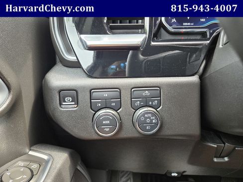 Used 2025 Chevrolet Silverado 2500 LT w/ Convenience Package AWD/4WD image 22