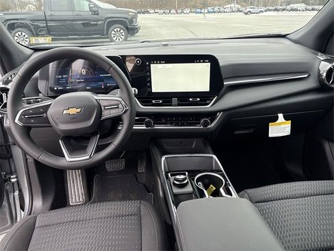 New 2026 Chevrolet Equinox LT image 21