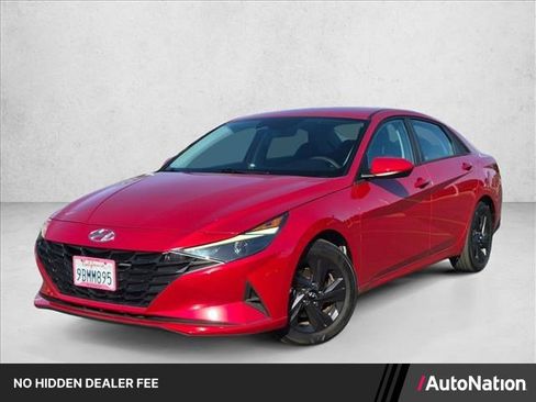 Used 2023 Hyundai Elantra SEL FWD image 1