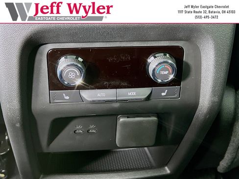 New 2026 Chevrolet Traverse RS w/ LPO, Floor Liner Package FWD image 29