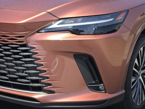 Certified 2025 Lexus RX 350 Premium Plus w/ Accessory Package (Z1) FWD image 10