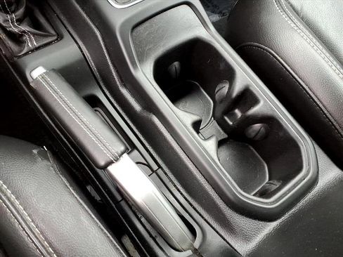 Used 2022 Jeep Wrangler Unlimited Sahara 4xe w/ Cold Weather Group image 30