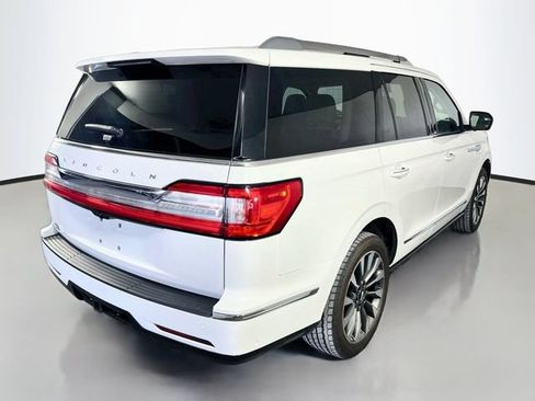Used 2021 Lincoln Navigator Reserve w/ Luxury Package RWD image 8