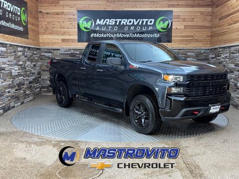 Used 2019 Chevrolet Silverado 1500 Custom Trail Boss w/ Custom Convenience Package AWD/4WD image 1