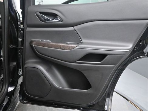 Certified 2023 GMC Acadia Denali w/ LPO, Floor Liner Package image 17