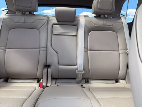 Certified 2022 Lincoln Corsair AWD w/ Premium Package image 19