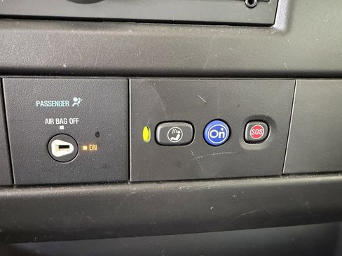 Used 2023 Chevrolet Express 3500 LS RWD image 17