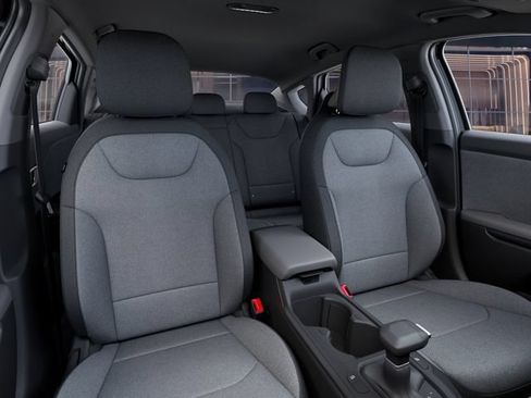 New 2026 Kia K4 FWD image 15