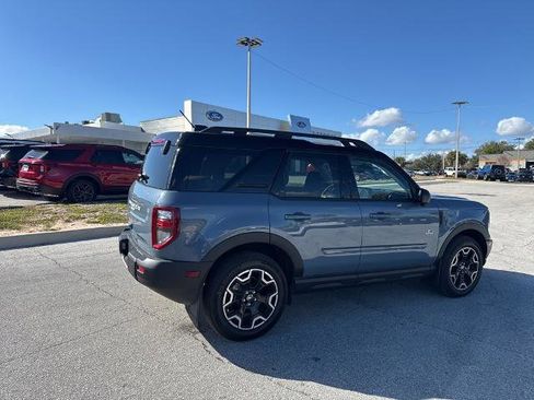 Certified 2025 Ford Bronco Sport Outer Banks w/ Outer Banks Tech Package+ image 2