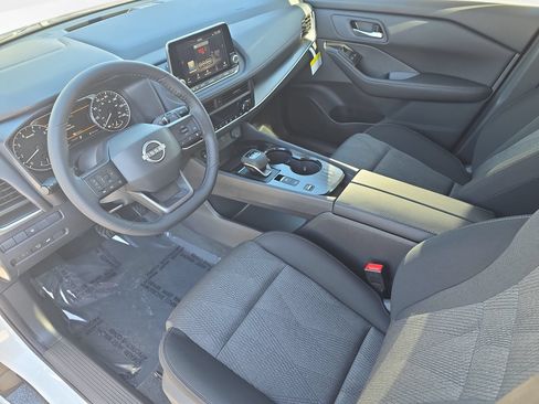 New 2026 Nissan Rogue SV w/ Cold Weather Package FWD image 16