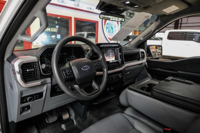 Used 2023 Ford F150 XL RWD image 5
