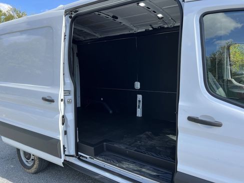 New 2026 Ford Transit 250 148 Medium Roof w/ Load Area Protection Package image 23