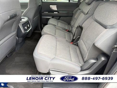 Used 2025 Ford Expedition Max Active image 11