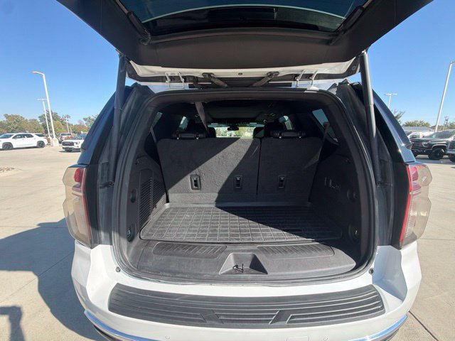 Used 2023 Chevrolet Tahoe LT w/ LT Signature Package AWD/4WD image 24