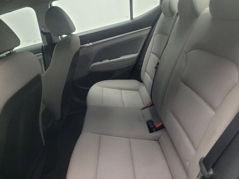 Used 2020 Hyundai Elantra SEL FWD image 18