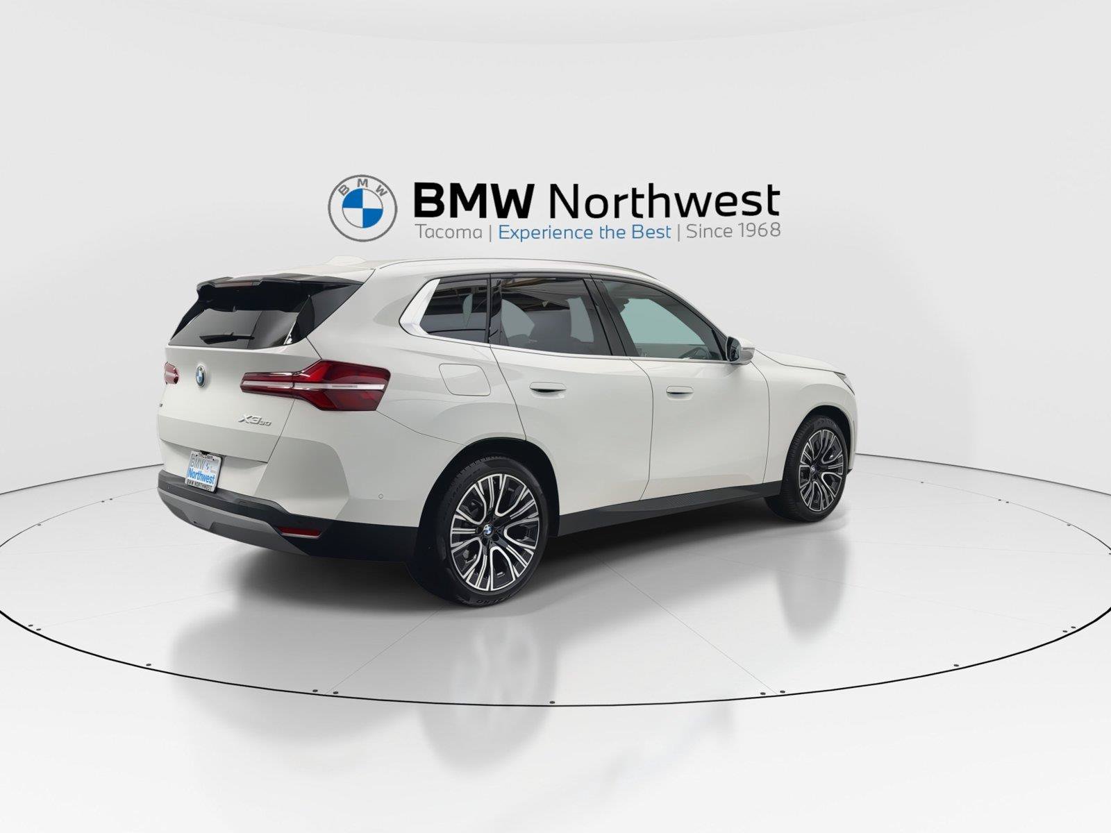 Used 2026 BMW X3 xDrive30i w/ Convenience Package AWD/4WD image 3