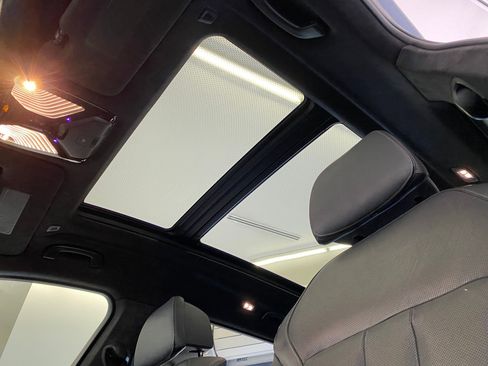 Used 2020 BMW X7 M50i w/ Executive Package image 14