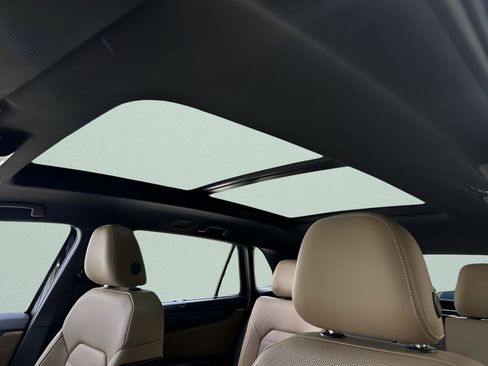 New 2026 Volkswagen Atlas Cross Sport SEL image 22