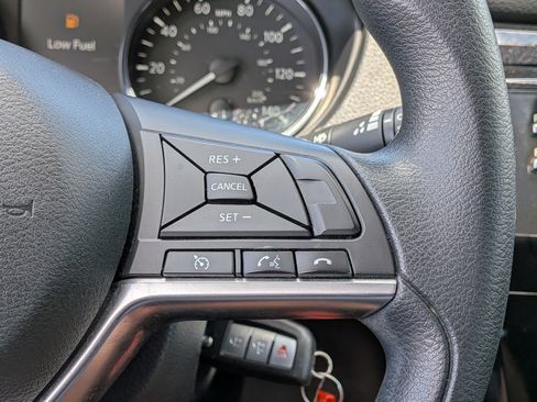 Used 2018 Nissan Rogue Sport S w/ S Appearance Package image 24