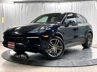 Used 2023 Porsche Cayenne video 1